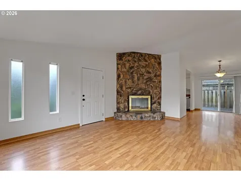 4703 SW Pomona Street Portland OR 97219