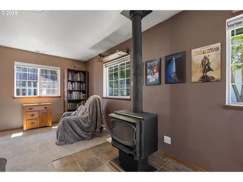 140 Peppertree Court Roseburg OR 97471
