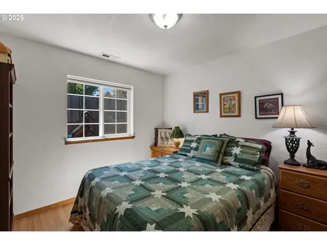 140 Peppertree Court Roseburg OR 97471