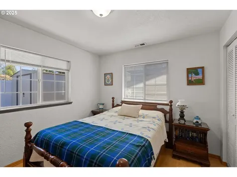 140 Peppertree Court Roseburg OR 97471