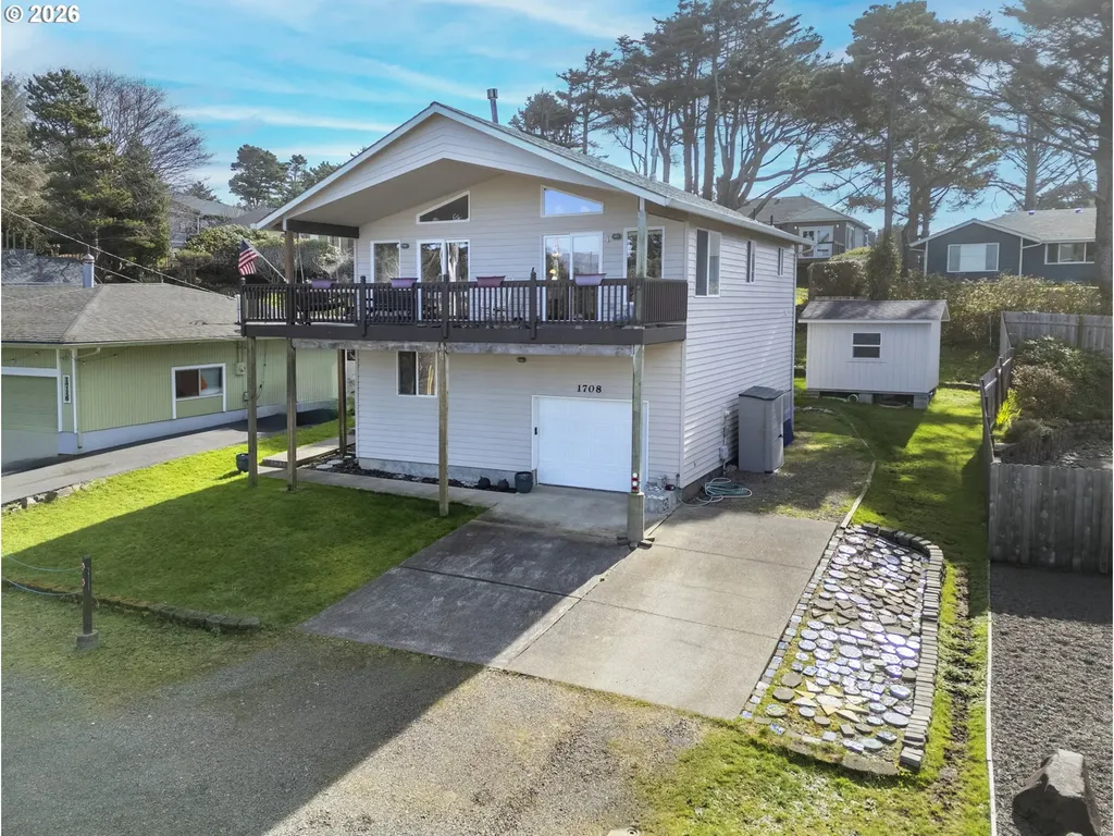 1708 NW 38th Street Lincoln City OR 97367