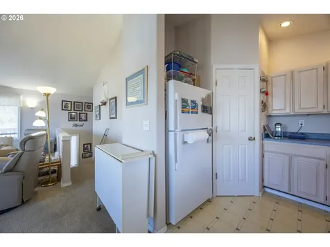 1708 NW 38th Street Lincoln City OR 97367