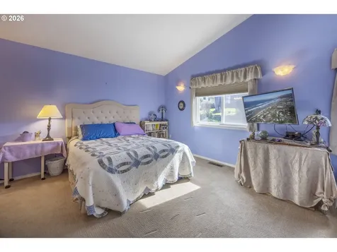 1708 NW 38th Street Lincoln City OR 97367