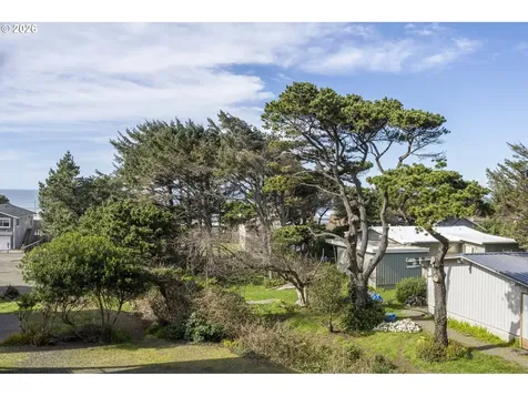 1708 NW 38th Street Lincoln City OR 97367
