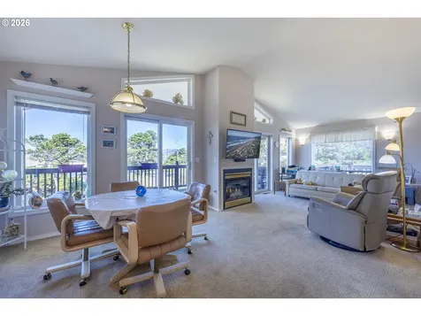 1708 NW 38th Street Lincoln City OR 97367