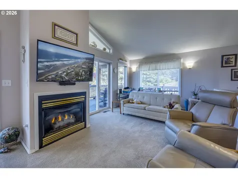 1708 NW 38th Street Lincoln City OR 97367