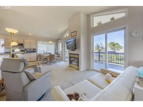 1708 NW 38th Street Lincoln City OR 97367