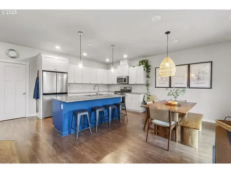 3821 S Willow Drive Ridgefield WA 98642