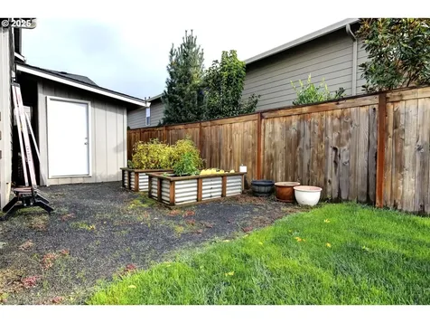 3821 S Willow Drive Ridgefield WA 98642