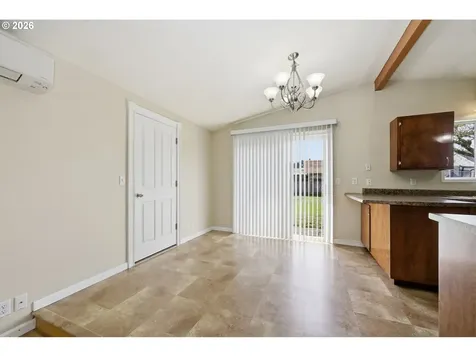 3698 Revell Street Eugene OR 97404