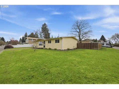 3698 Revell Street Eugene OR 97404