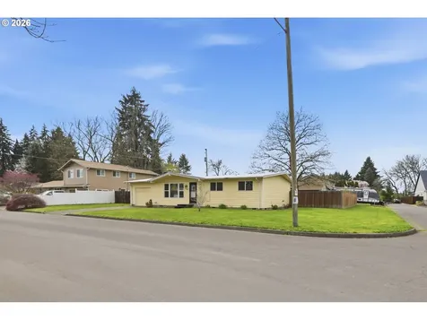 3698 Revell Street Eugene OR 97404