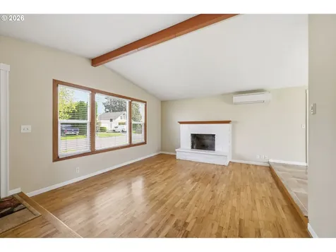 3698 Revell Street Eugene OR 97404
