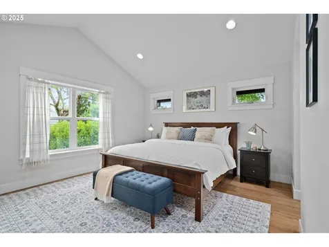 4327 NE Skidmore Street Portland OR 97218