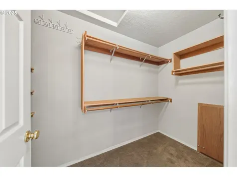 3075 NE 4th Avenue Hillsboro OR 97124