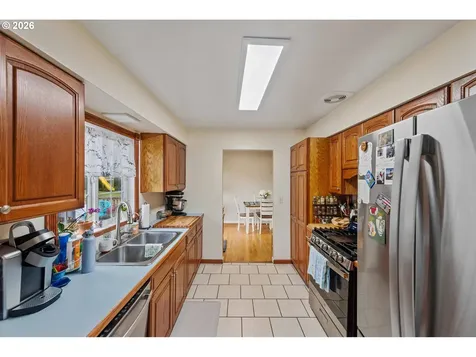 1545 N 20th Street Coos Bay OR 97420