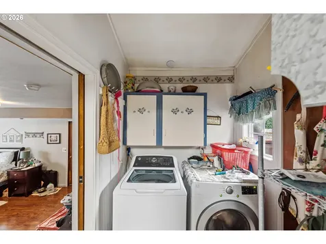 1545 N 20th Street Coos Bay OR 97420