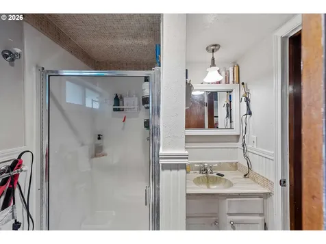 1545 N 20th Street Coos Bay OR 97420