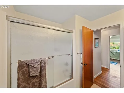 1545 N 20th Street Coos Bay OR 97420