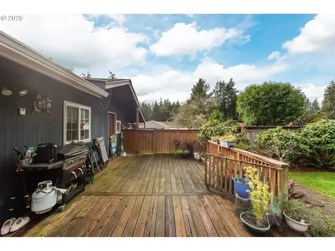 1545 N 20th Street Coos Bay OR 97420