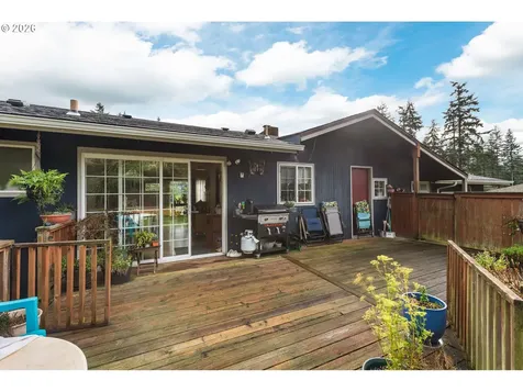 1545 N 20th Street Coos Bay OR 97420