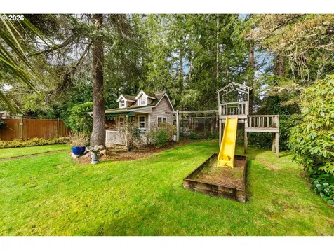 1545 N 20th Street Coos Bay OR 97420