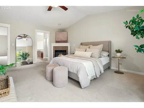 13601 SE Rolling Meadows Drive Happy Valley OR 97086