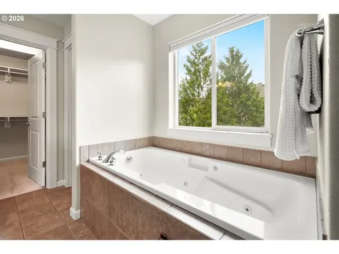 13601 SE Rolling Meadows Drive Happy Valley OR 97086