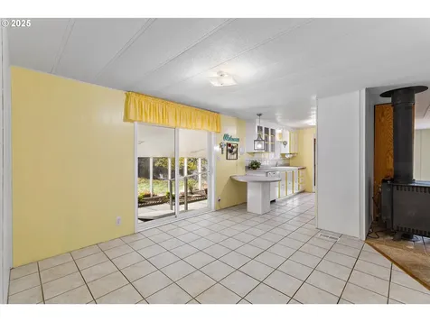 1782 Cole Road S Salem OR 97306
