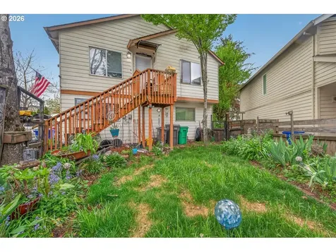 11905 11907 SE Schiller Street Portland OR 97266