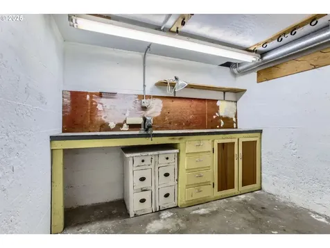 3145 SE 76th Avenue Portland OR 97206