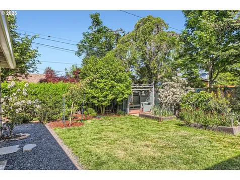 3145 SE 76th Avenue Portland OR 97206