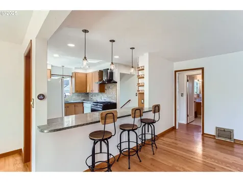 3145 SE 76th Avenue Portland OR 97206