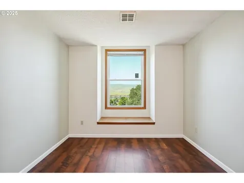 1904 Quinton Street The Dalles OR 97058
