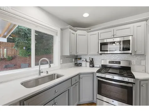 2925 Doaks Ferry Road NW Salem OR 97304