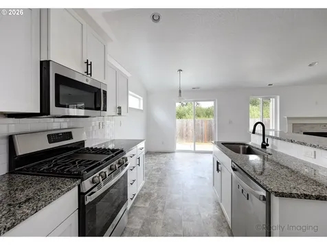 1219 Chukar Street Stayton OR 97383