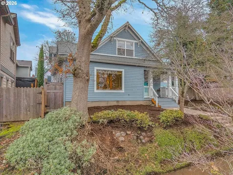1017 NE Skidmore Street Portland OR 97211