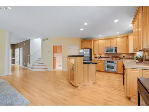 8905 NE 15th Street Vancouver WA 98664