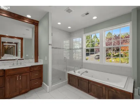 8730 NW Terraceview Court Portland OR 97229