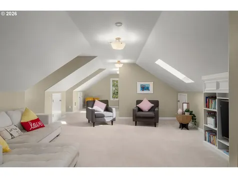 8730 NW Terraceview Court Portland OR 97229
