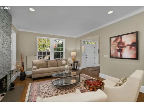 8730 NW Terraceview Court Portland OR 97229