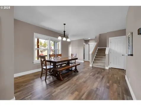 930 Kristen Way Cottage Grove OR 97424