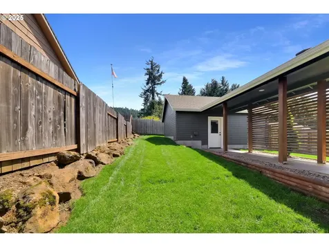 930 Kristen Way Cottage Grove OR 97424