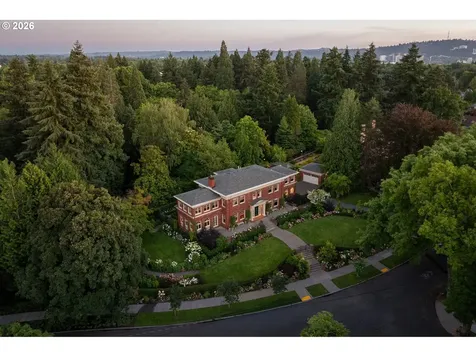 3360 SE Ankeny Street Portland OR 97214