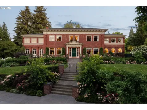 3360 SE Ankeny Street Portland OR 97214