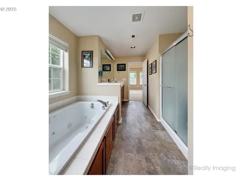 6055 NE Alder Street Hillsboro OR 97124