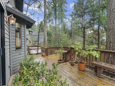 13143 Vermeer Drive Lake Oswego OR 97035