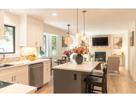 13143 Vermeer Drive Lake Oswego OR 97035