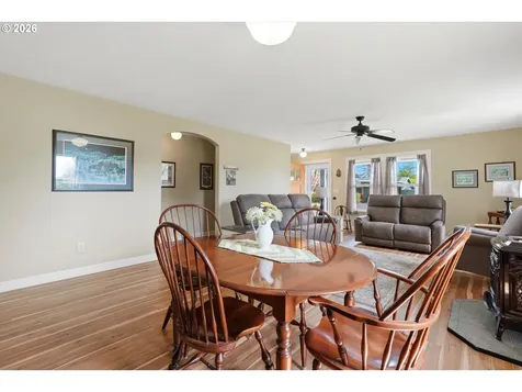 1153 Ash Street Dayton OR 97114
