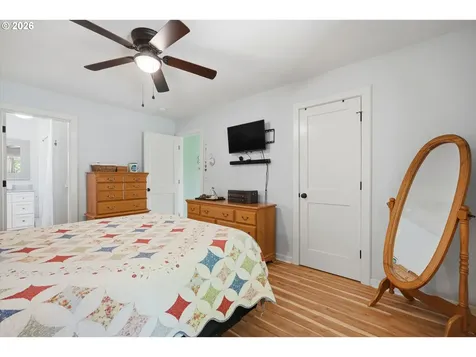 1153 Ash Street Dayton OR 97114